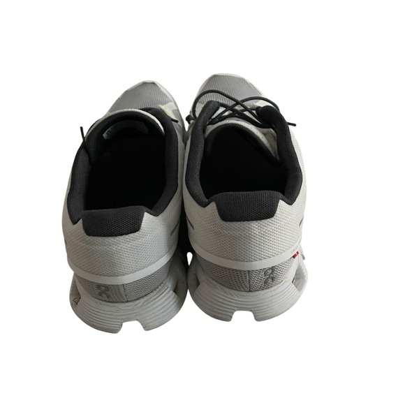 On Running Gray and Green Athletic Shoes Man Size 11 - Picture 5 of 7